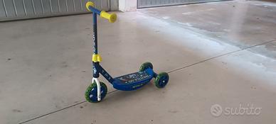 Monopattino per bambini a 3 ruote