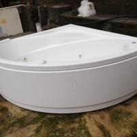 vasca idromassaggio angolare