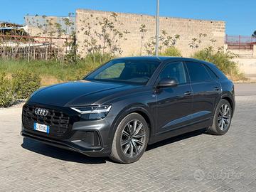 Audi Q8 45 TDI quattro tiptronic S-LINE INTERNO ED
