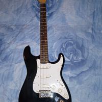 Chitarra elettrica Stratocaster Stagg