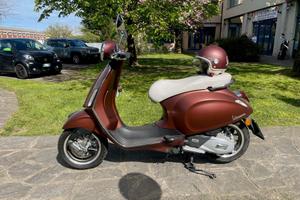 Vespa Primavera 125 50 th anniversario