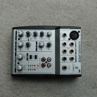 Behringer Eurorack UB502 – Mixer compatto 5 canali