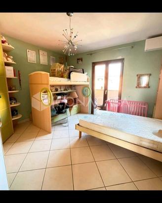 Cameretta (Letto a ponte +scala +scrivania ecc