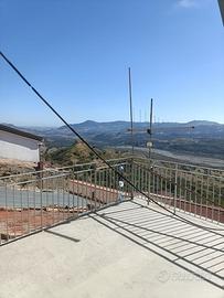 Casa su due livelli in borgo antico di Noepoli