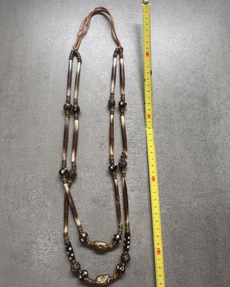 Collana in legno