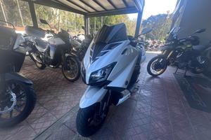 Yamaha T Max 530
