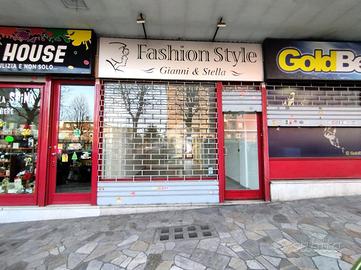 NEGOZIO A RIVOLI