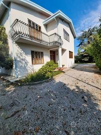 Villa singola con ampio scoperto privato