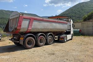 Semirimorchio vasca ribaltabile 10 gomme TECNOKAR