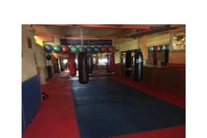 Magazzino 792mq in Via Ettore Arculeo 40