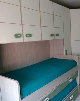 cameretta con cabina armadio