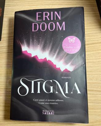 Libro "Stigma" Erin Doom