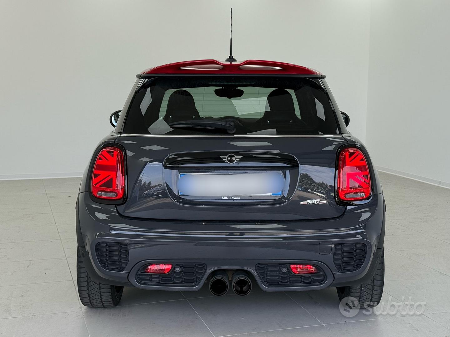 Mini John Cooper Works 2018 photo 3
