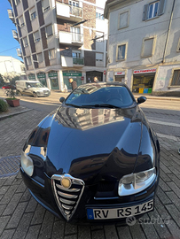 Alfa romeo gt