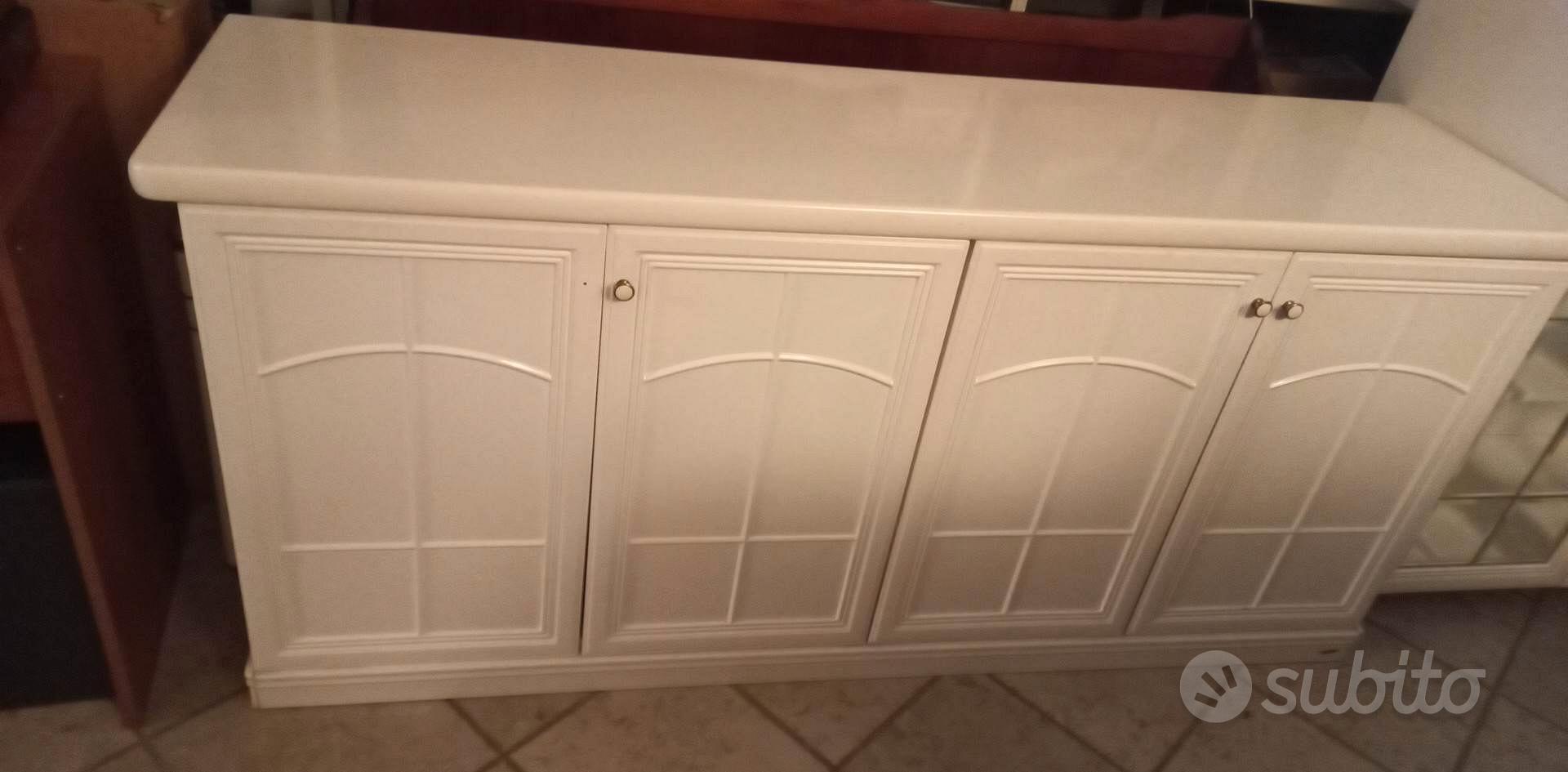 madia bianca in massello Arredamento e Casalinghi In vendita a Oristano