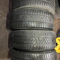 Pneumatici 255/45/20 Pirelli Invernali