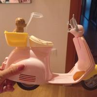 Vespa Barbie