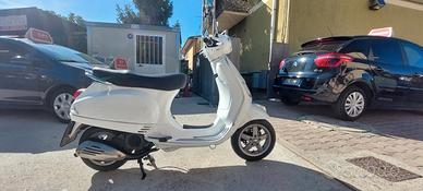 VESPA 125 LX TUTTA RIVERNICIATA NUOVA MOTORE NUOVO