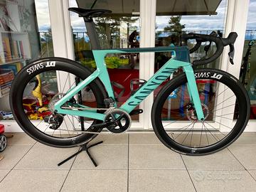 anyon Aeroad CF SLX 7 – 2023 – SRAM Rival eTap AXS