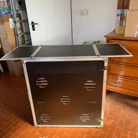 TABLE DJ