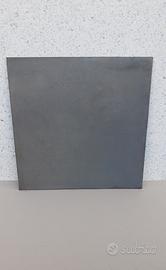 Seconda scelta* Lastra in ghisa camino cm 80x80x1