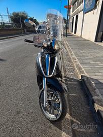 Piaggio Carnaby 300 - 2009