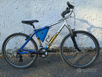 Mountain bike Bianchi 26 con telaio in alluminio 