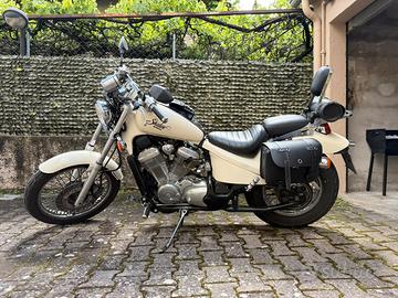 Honda VT 600 Shadow