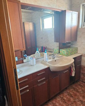 Bagno completo in legno ciliegio