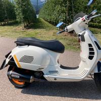 Piaggio Vespa 300 GTS - 2009