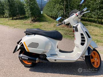 Piaggio Vespa 300 GTS - 2009