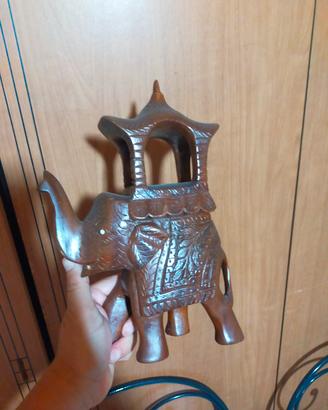 scultura in legno 