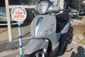 COME NUOVO BEVERLY 350 SPORT TOURER DA VETRINA