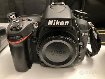 NIKON D7100+OBIETTIVI+FLASH+ACCESSORI+KIT PULIZIA