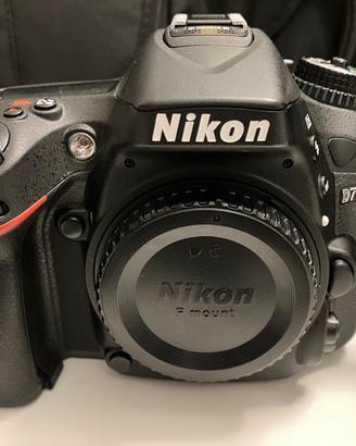 NIKON D7100+OBIETTIVI+FLASH+ACCESSORI+KIT PULIZIA