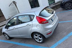 FORD FIESTA 2011