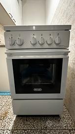 Cucina De’Longhi 4 fuochi gas con forno elettrico