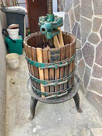 Torchio  uva anni 70/80 Zambelli Padova italy