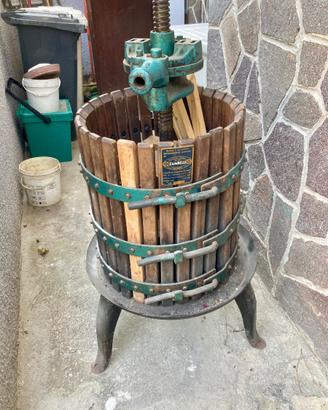 Torchio  uva anni 70/80 Zambelli Padova italy