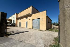 NEGOZIO A MAGLIANO SABINA