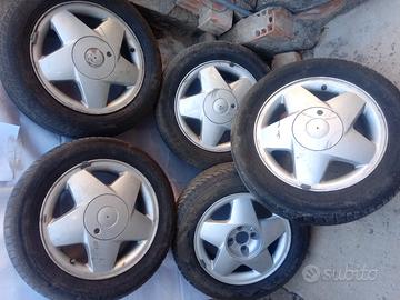 N° 5 cerchi in lega 195/60/15 opel vectra A 1992