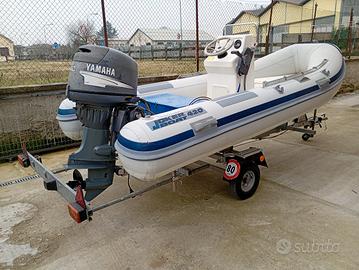 Joker Boat 420 Yamaha 40 CV 4 tempi 