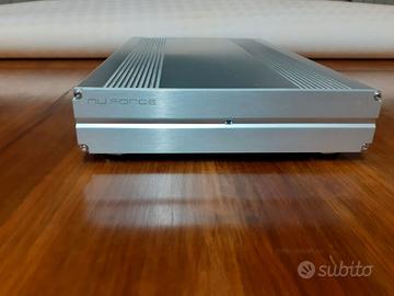 Amplificatore Finale NuForce ST8.5 V3