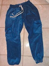Pantaloni cargo