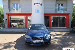 AUDI - A3 - 1.6 BENZINA KM 85.000