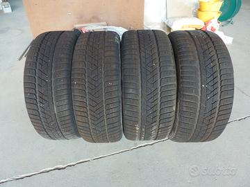 Pneumatici invernali Pirelli WinterSottozero 3 BMW