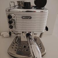 macchina caffè espresso De Longhi