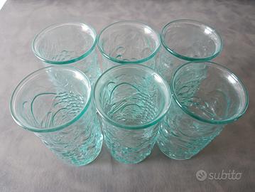 6 bicchieri in vetro colorato con decorazioni