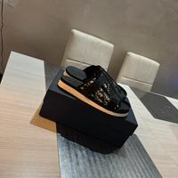 Ciabatte dior 41  nuove mai usate prezzo trattabil