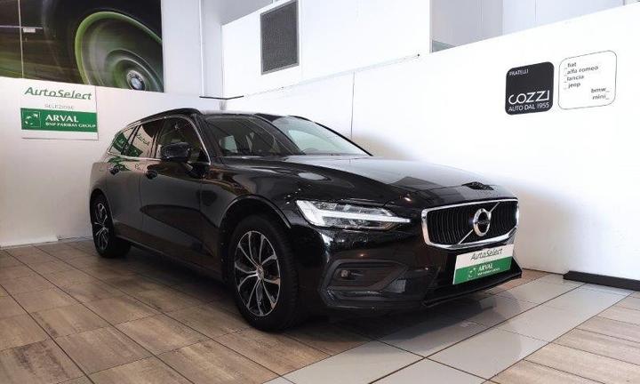 VOLVO V60 (2018-->) - V60 B4 (d) Geartronic Moment